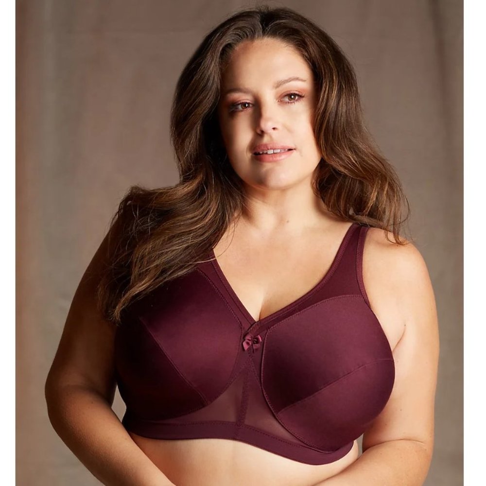 42J NWOT Sports Bra Glamorise Magic Lift Active Support